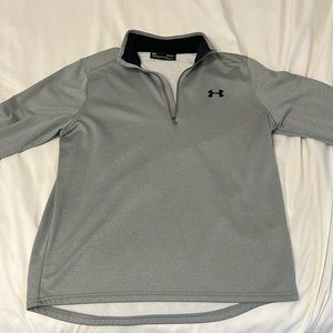 under armor, golf pull over, size large,  gray